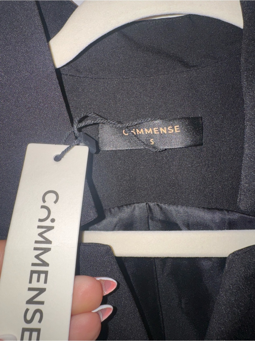 Commense Structured Sleeveless Vest with Waist Buckle NWT - Picture 6 of 8